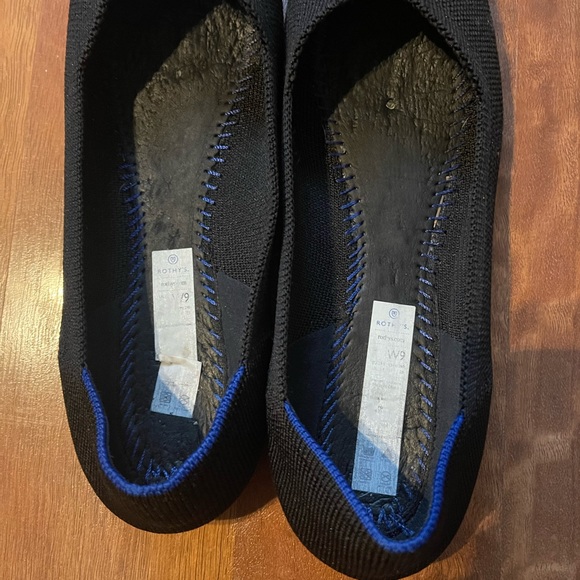 🖤Licorice Point Rothy’s🖤 - Picture 4 of 5